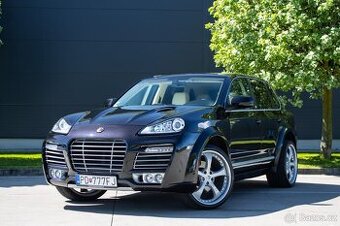 Porsche Cayenne TechArt / bývalý majiteľ Robin Van Persie