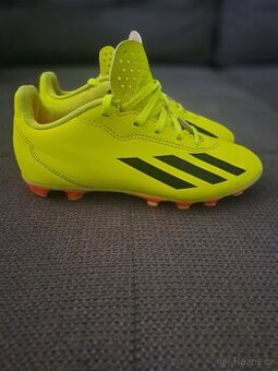 Adidas dětské kopačky vel.33