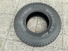 Pneu Off Road