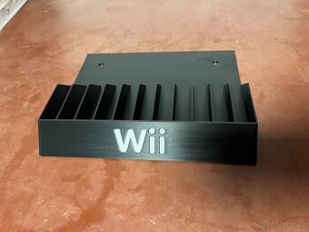 Stojánek, stojan na hry Nintendo Wii
