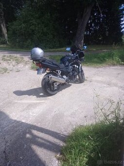 Yamaha Fazer 600 - 1