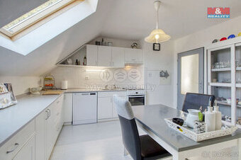 Prodej rodinného domu 4+1, 152 m², Svéradice