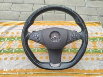 AMG volant s airbagem mercedes-benz w212