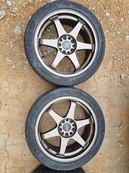 Japan Racing 18x8JJ + Michelin Pilot Sport 4 245/40