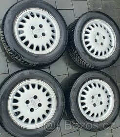Ford Mondeo Ghia modelový rok 98