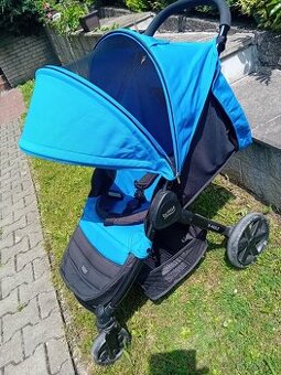 Nadherný kočárek Britax jako nový nevyužívaný plus korba