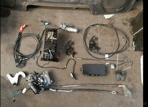 BMW e36 cabrio dily stahovani strechy - 1