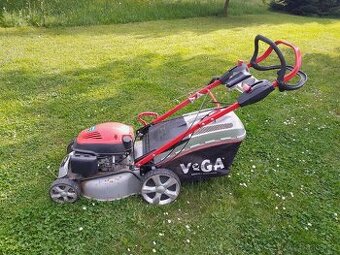 Benzínová sekačka Vega