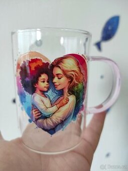Nový růžový skleněný hrneček Mateřská láska