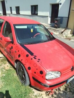Golf 4 rezervace - 1