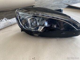 Peugeot 308 T9 světlo full led