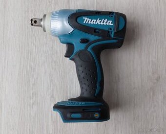 Aku rázový utahovák Makita DTW251