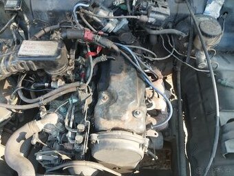 Motor Suzuki Samurai