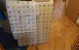 Skládací dětská ohrádka