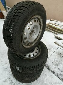 Zimní pneu 175/70/13