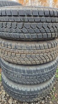 Zimní pneu 175/70 R14 skoro nové