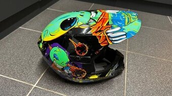 Dětská přilba na motorku/čtyřkolku vel. 50