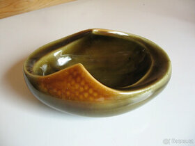 Starý popelník Ditmar Urbach.značený art deco