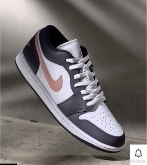 NIKE Air Jordan 1 Low 45/29cm