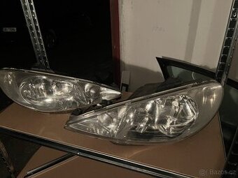 Predni svetla peugeot 206