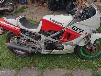 Kawasaki gpz 1000