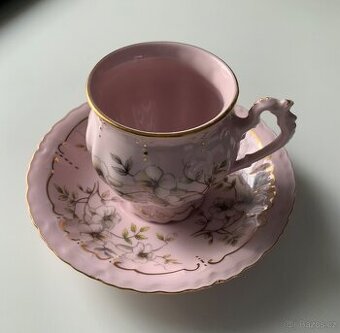 Šálek s podšálkem Růžový porcelán