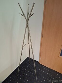 Věšák Ikea