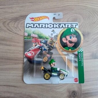 Hot Wheels MarioKart GBG25 / GLP37 Luigi 8€