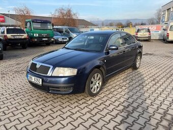 Škoda Superb 2.8 V6 benzín