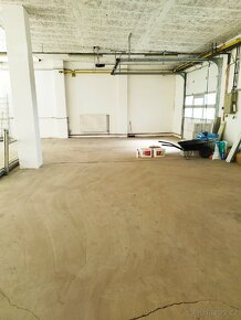 PRONÁJEM KOMERČNÍCH PROSTOR V AREÁLU SVITU