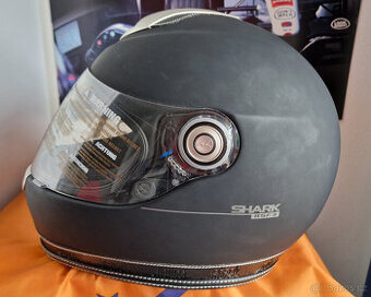 Přilba SHARK M nová