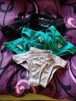 Slipy 7 kusů velikost 110/116