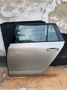 Prodám leve zadní dveře Škoda Octavia 3 2015/2018 Combi