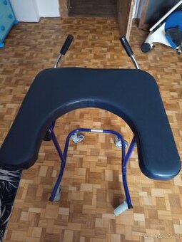 Prodám úplně nové chodítko