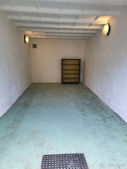 Pronájem garáže Brno