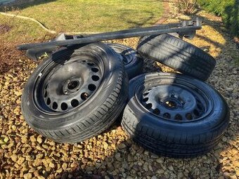 Peugeot 2008 – Letní sada kol R16 + originální nosiče