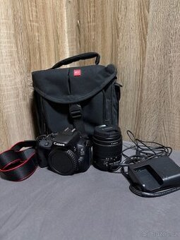 Canon 100d+18-55mm+příslušenství