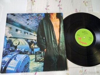 UFO  “Lights Out” /Chrysalis 1977/ top stav  st,obal:Hipgnos