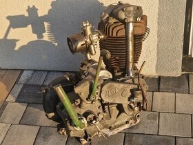 Motor Jawa OHV (1945) karburátor Graetzin - 1