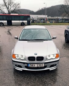 BMW E46 318i - 1