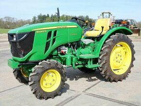 Malotraktor John Deere 3028EN