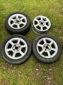 Prodám 4 hliníkové disky 6Jx14H2 ET38 (např. Ford Focus)