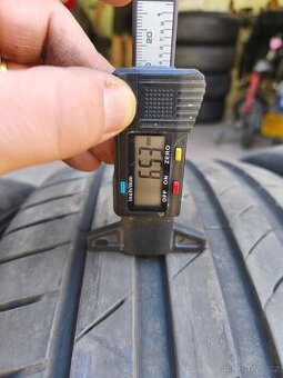 245/45R18 Kumho Ecsta PS71 XL - 1