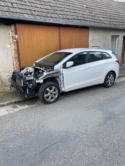 Hyundai i30 GDI 1.6 99KW