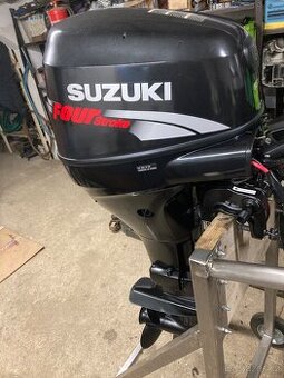 Lodní motor Suzuki 25hp