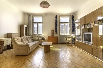 Prodej bytu 1+1, 53 m2, Praha - Karlín,