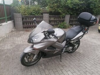 Honda VFR 800