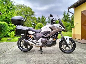 HONDA NC 750X DCT