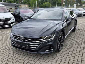 VW Arteon Shooting Brake DSG Rline VIRTUAL PANORAMA TAŽNÉ