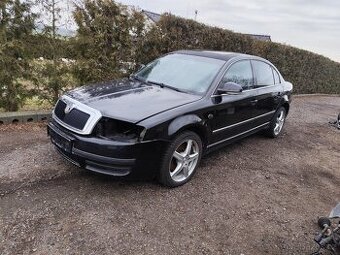 Škoda Superb 2.5TDI Laurin a Klement - veškeré díly z vozu